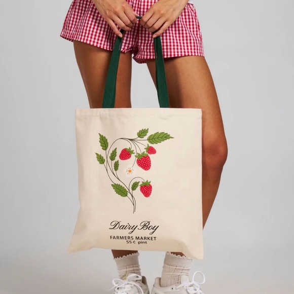 New Dairy Boy Strawberry Farmers Market Tote Cottagecore Farmcore Coastal Bag - Picture 3 of 8